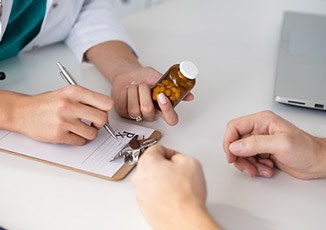 טיפול תרופתי