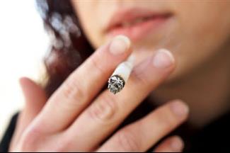 עישון בגיל הנעורים עלול להוביל להפרעות חרדה