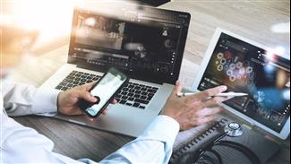 רופא במרחק נגיעת מסך: הכל על טלרפואה