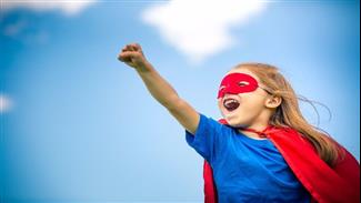 וונדר גירל: כך תגדלו ילדה עם ביטחון עצמי