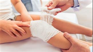 פציעות גפים תחתונות בילדים: המדריך שכל הורה צריך להכיר