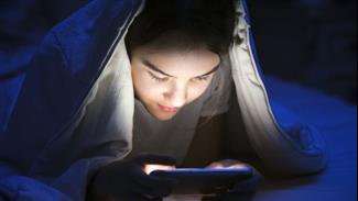 התמכרות לאינטרנט בילדים: איך ניתן לזהות ומתי היא מסוכנת?