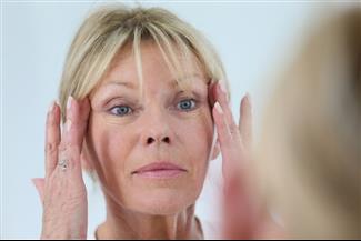 אחת ולתמיד: באיזה גיל מומלץ לבצע ניתוח מתיחת פנים?