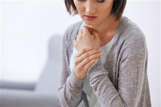 עומדים בפני ניתוח לשחרור התעלה הקרפלית? הנה 6 שאלות שחשוב לשאול