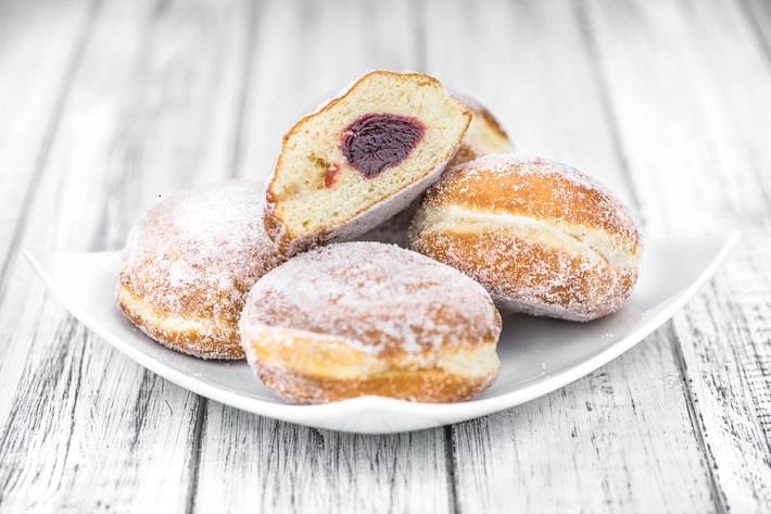 סופגניה במילוי ריבה