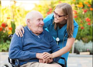 טיפול בקשישים, מגישה חד ממדית לטיפול כוללני רב מקצועי