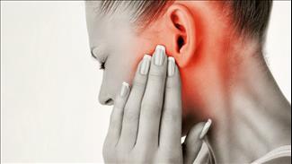 הדרך הטבעית לטפל בדלקת אוזניים