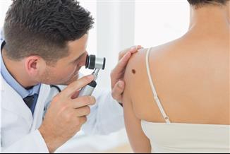 מהם החידושים האחרונים בטיפול במלנומה?