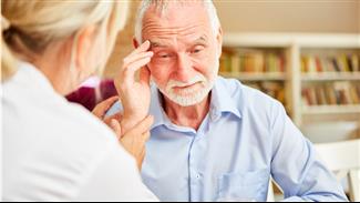 הפרעות התנהגותיות בחולי אלצהיימר: האם תמיד יש צורך בטיפול תרופתי?