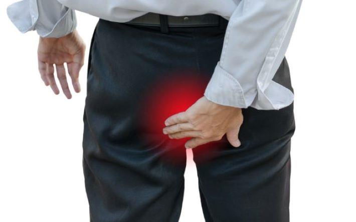 גבר סובל מטחורים, פרוקטו גליבנול